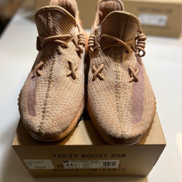 Yeezy Boost 350 v2 clay - Picture 2 of 3